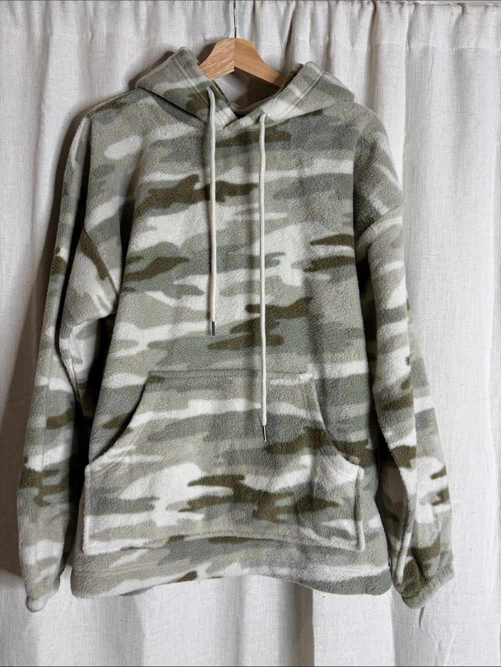 Truth Men's Green White Camo Fleece Hoodie
